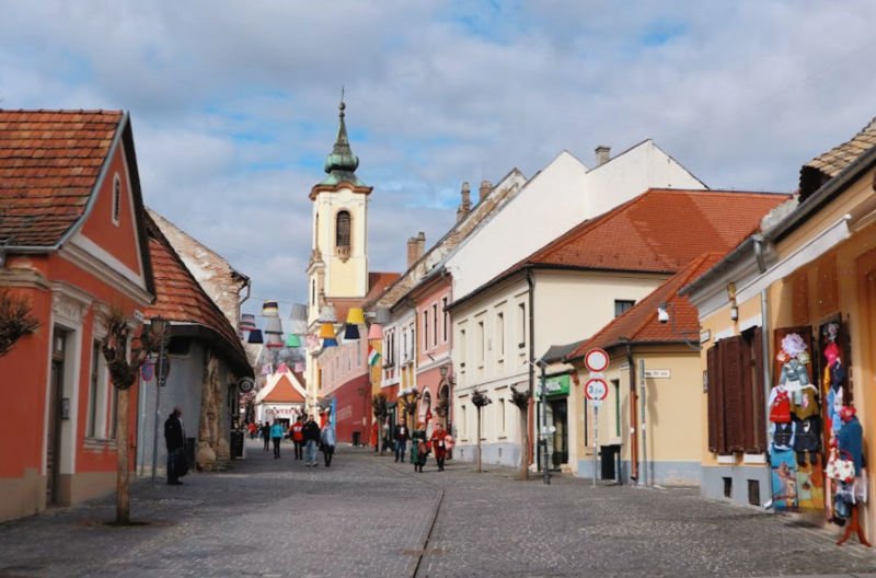 Le magnifique village serbe-hongrois de Szentendre