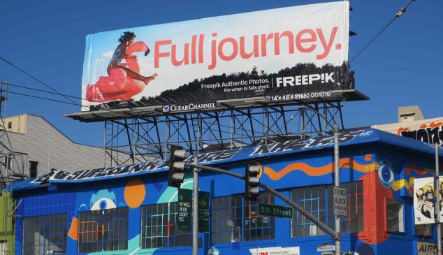 Valla publicitaria de Freepik