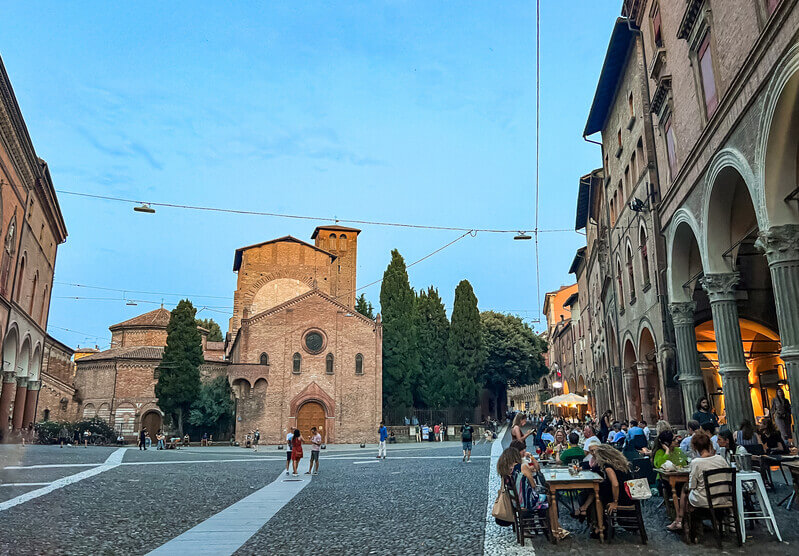 Basilique de San Stefano Bologne