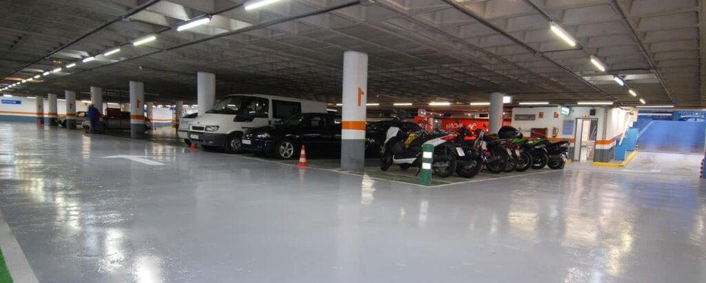 Parking pour les voyageurs