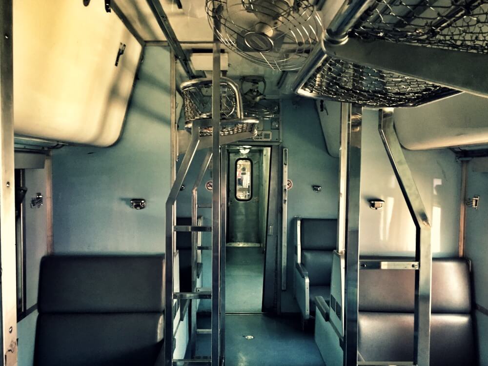 Asientos del tren nocturno de Bangkok a Chiang Mai