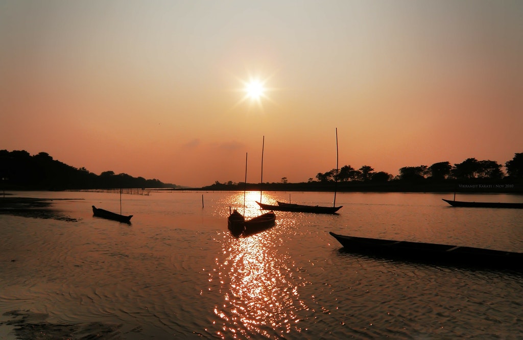 Magnifique coucher de soleil en Assam