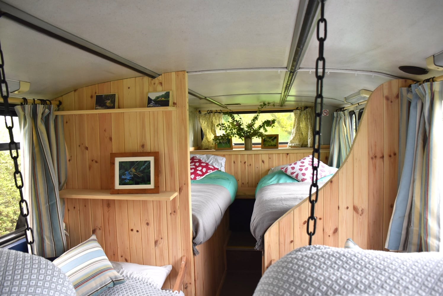 Meilleurs lieux de vacances au Royaume-Uni pour les adolescents après les A-Levels et les GCSE