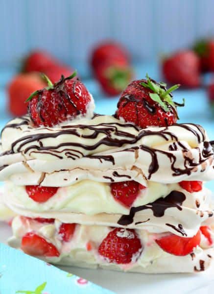Recette de meringue au chocolat et fraise | Blog alimentaire sur la poire dorée