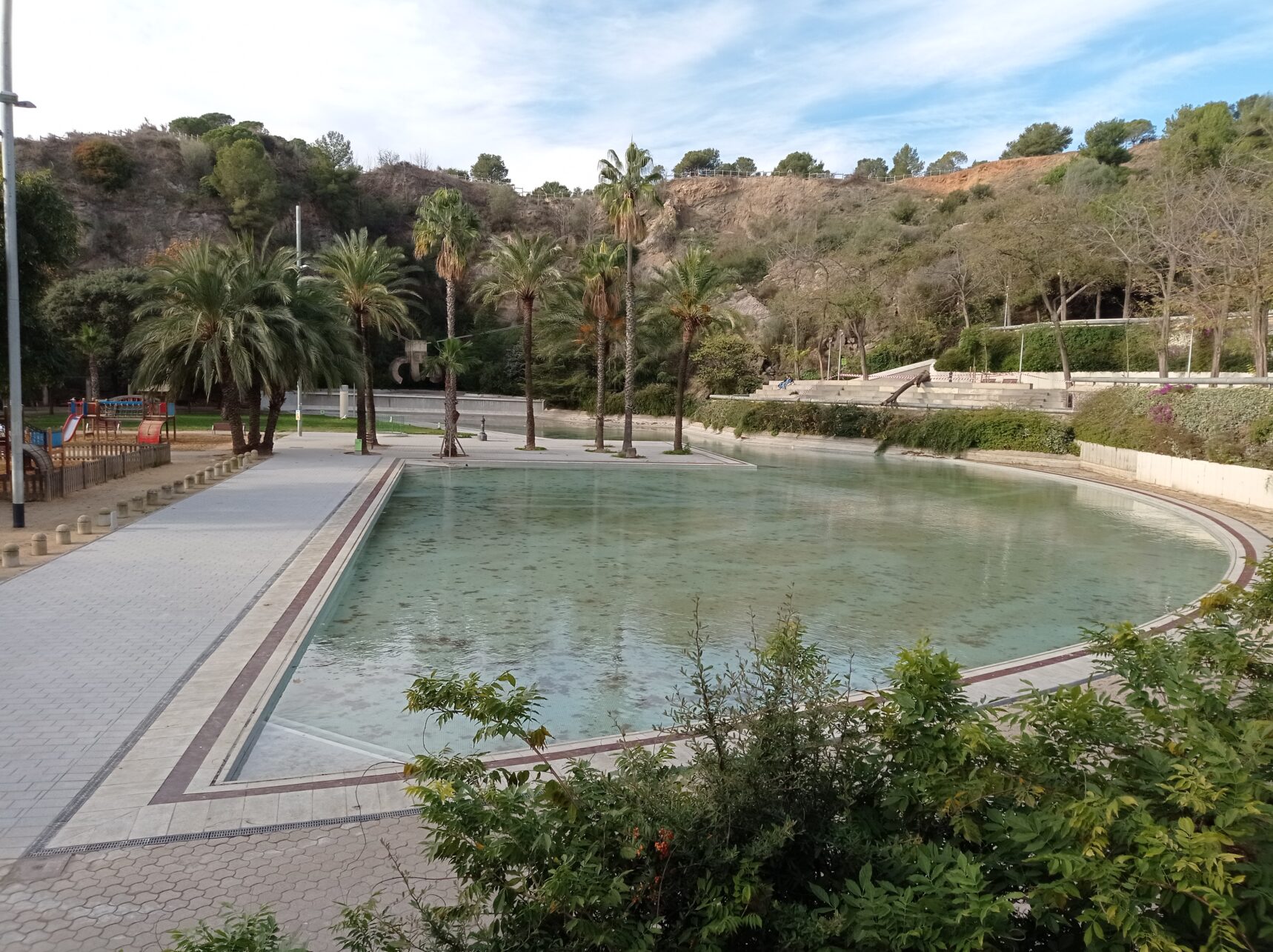 laque de croix d'école