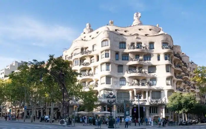 La maison de Milan dans la ville de Barcelone