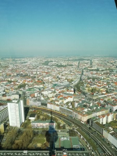 Restaurant tournant de la tour de télévision de Berlin : est-ce que ça vaut le coup ? & Voir 18 Restaurant tournant de la tour de télévision de Berlin : est-ce que ça vaut le coup ? & Voir 18