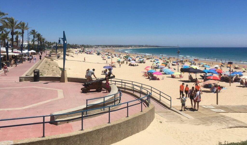Plage Sancti Petri de Chiclana à la frontière