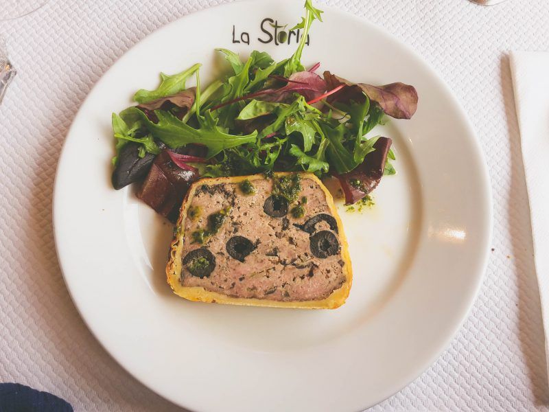 Gâteau de lapin en pâte feuilletée