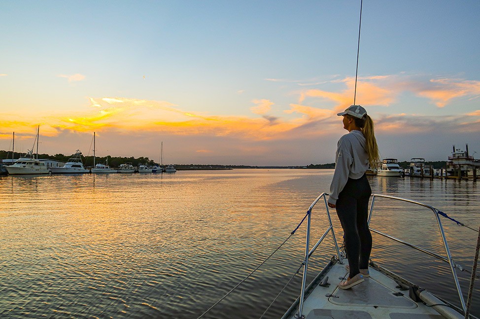Alex sur le bateau à Mobile Bay