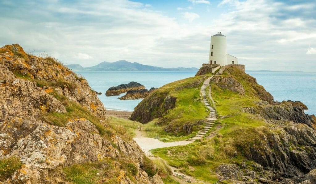 Itinerario de viaje por carretera al norte de Gales: hermosos castillos y cascadas
