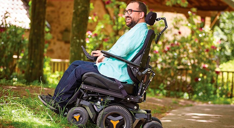 fauteuil roulant électrique