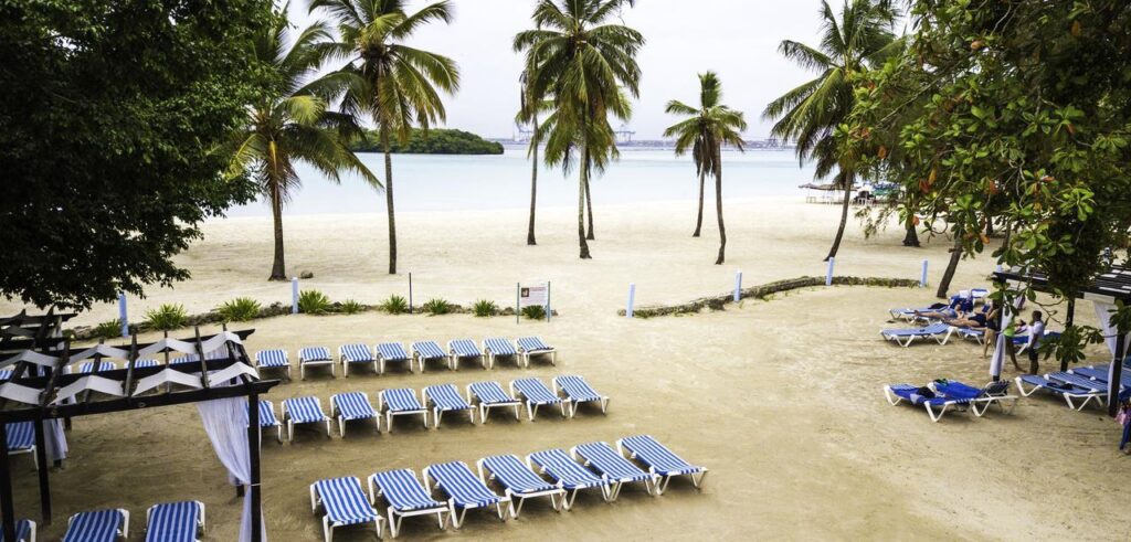 Baie Dominicaine de Bellevue