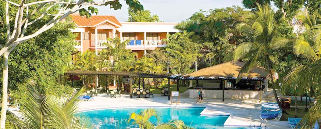 l'hôtel des Caraïbes bellevue baie dominicaine