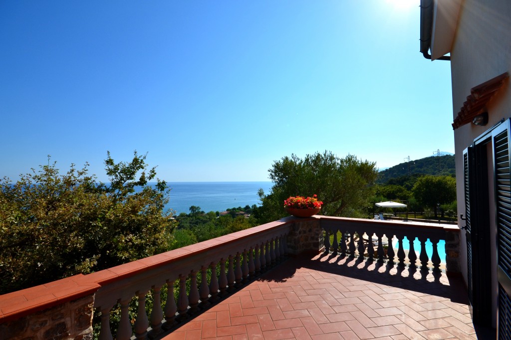 Villa Méditerranéenne, Italie - Les Voyages d'Oliver