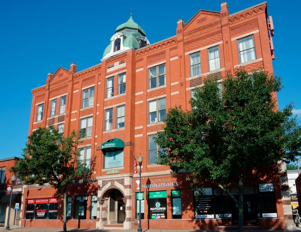 Bloc Glon, rue principale Mford