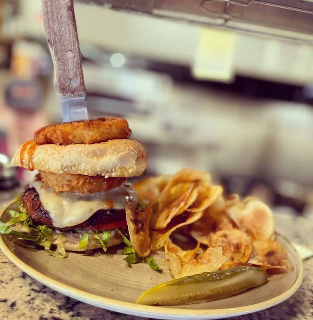 Entrepôt de la taverne sacrée