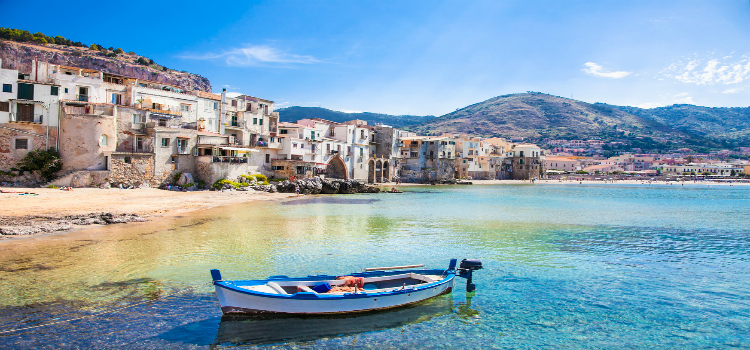 Sicile, plage de Cephalu
