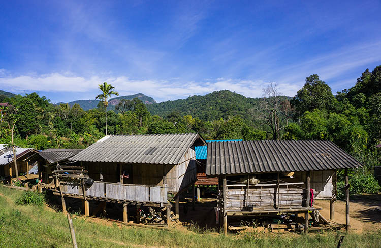 Un village de la tribu montagnarde de Doi Inthanon, Thaïlande