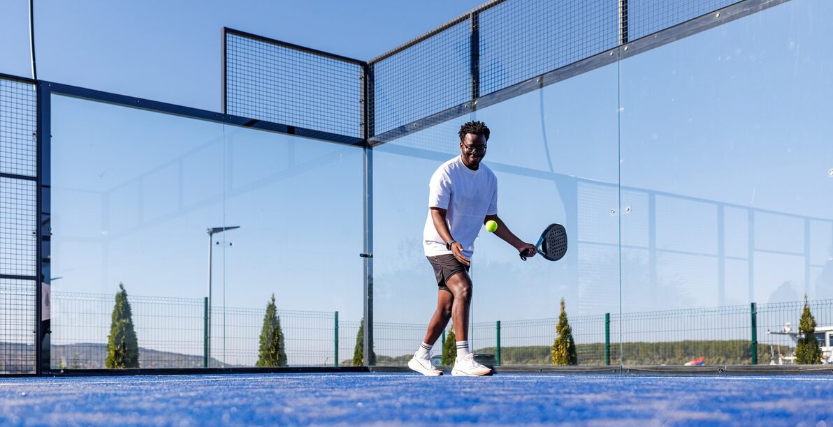 Est de Majorque Pádel : le nouvel épicentre sportif et touristique du Levante de Majorque