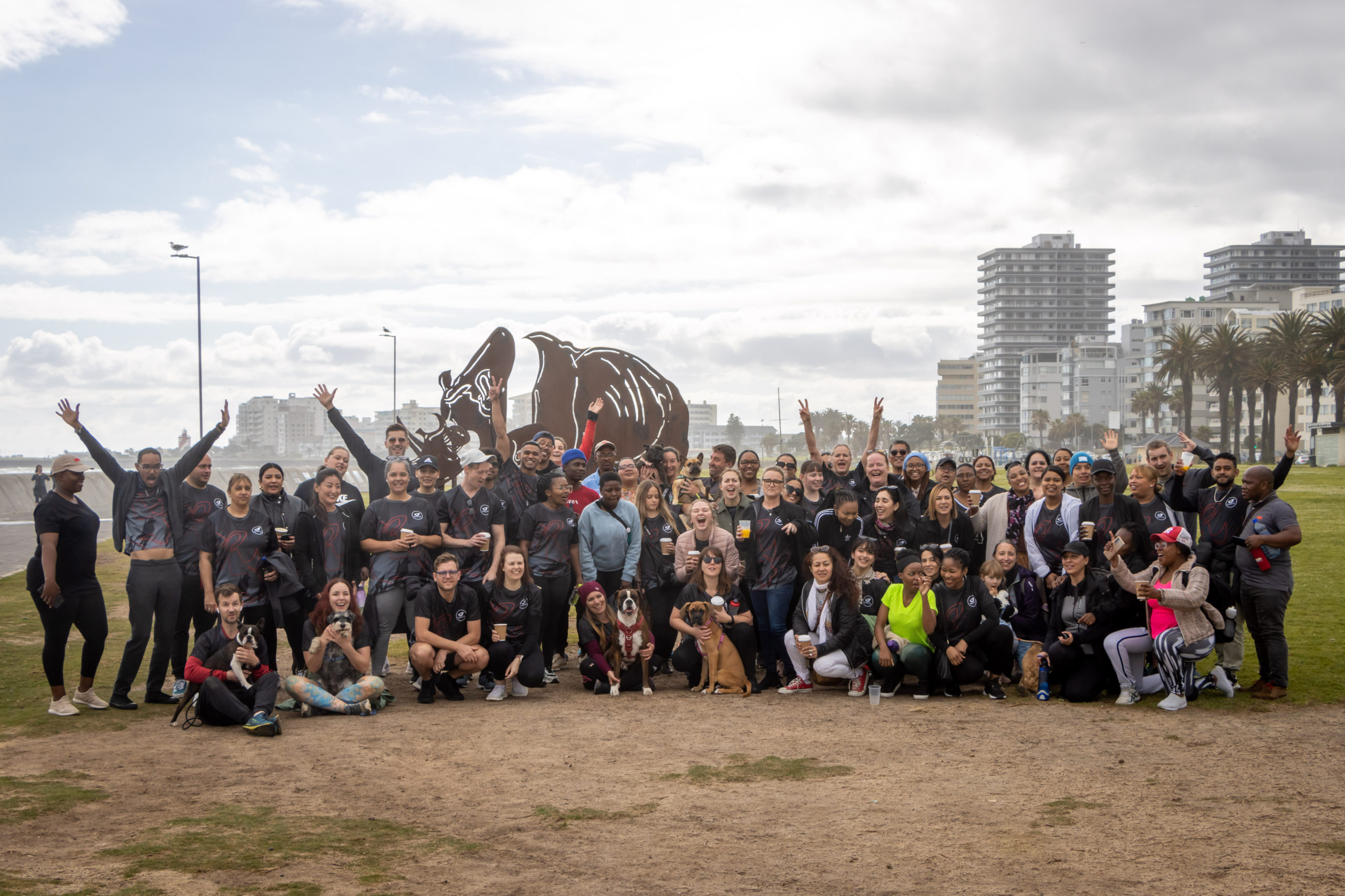 Journée mondiale des rhinocéros 2022-241 Les rhinocéros d'Afrique se promènent à l'occasion de la Journée mondiale des rhinocéros 2022