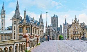 Visites sur mesure : expériences exclusives avec visites privées et excursions sur mesure
